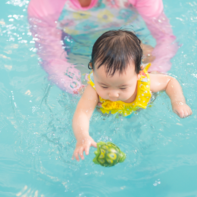 Dive In: When to Start Swim Lessons for Your Baby