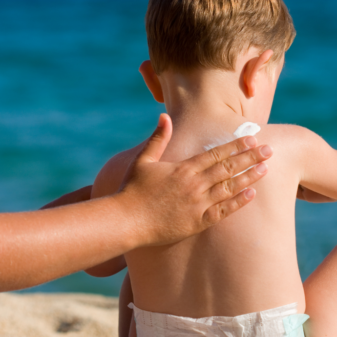 HOW TO protect baby's skin in summer